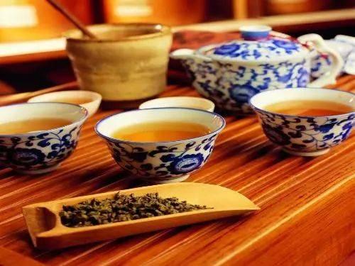 陳年茶葉的功效與作用什么茶可以陳放成老茶