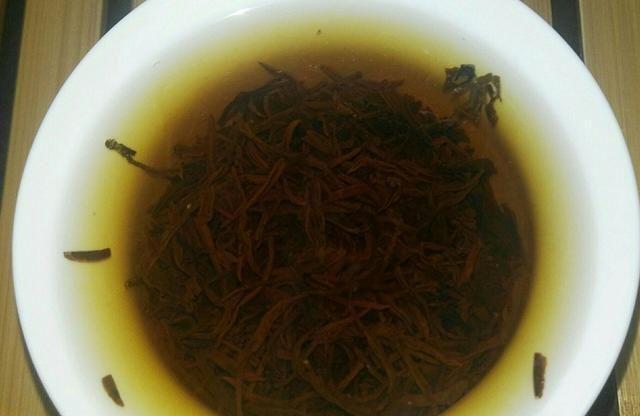 茶葉開水的功效與作用煮茶器蒸汽的茶有好處嗎