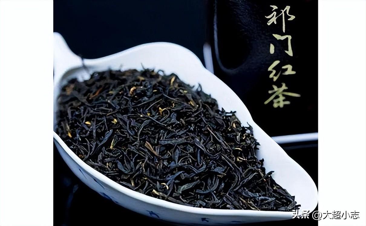 茶葉的功效與作用荷葉泡水喝的話有哪些功效呢