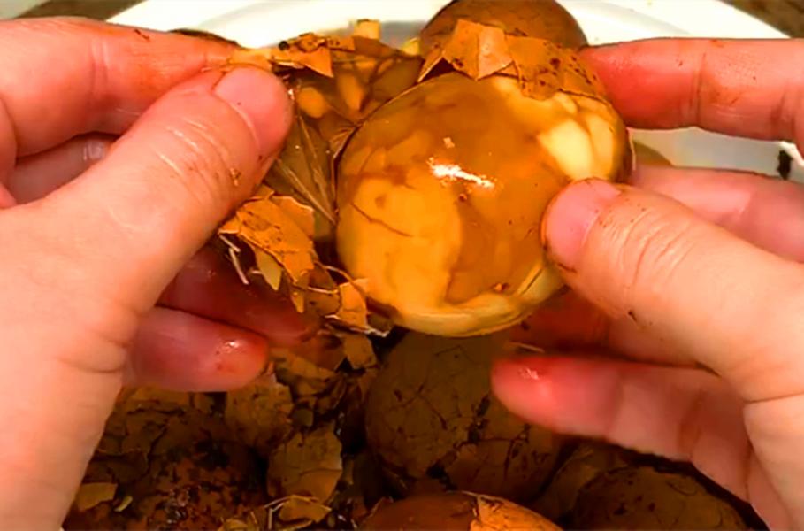 茶葉蛋中茶葉的作用我國民間的茶葉煮雞蛋對人體健康怎樣