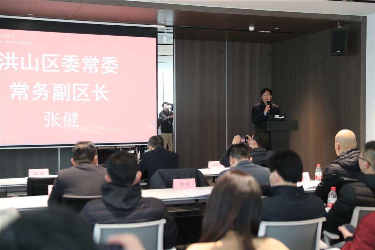 投票小程序開發外包需要多少錢為什么男科醫院治療那么貴