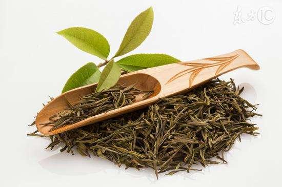 用茶葉水泡腳的功效用泡過的茶葉或茶葉水能做什么